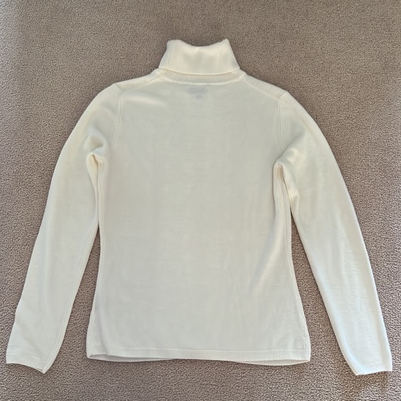 Van Heusen Sweater - Picture 2 of 4